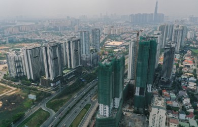 Tranh mua nhà đất lúc nóng sốt, dửng dưng chờ khi giá giảm